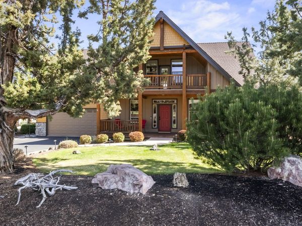 10175 Juniper Glen Circle, Redmond, OR 97756