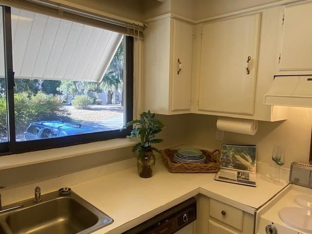 18 Canvas Back Cove Photo 6