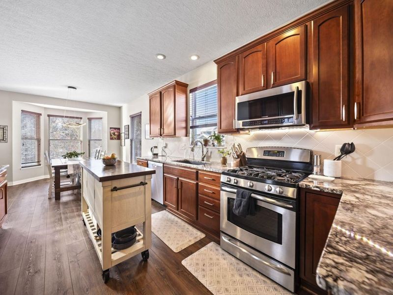 1063 Mendolin Court, Powell, OH 43065 Photo 11