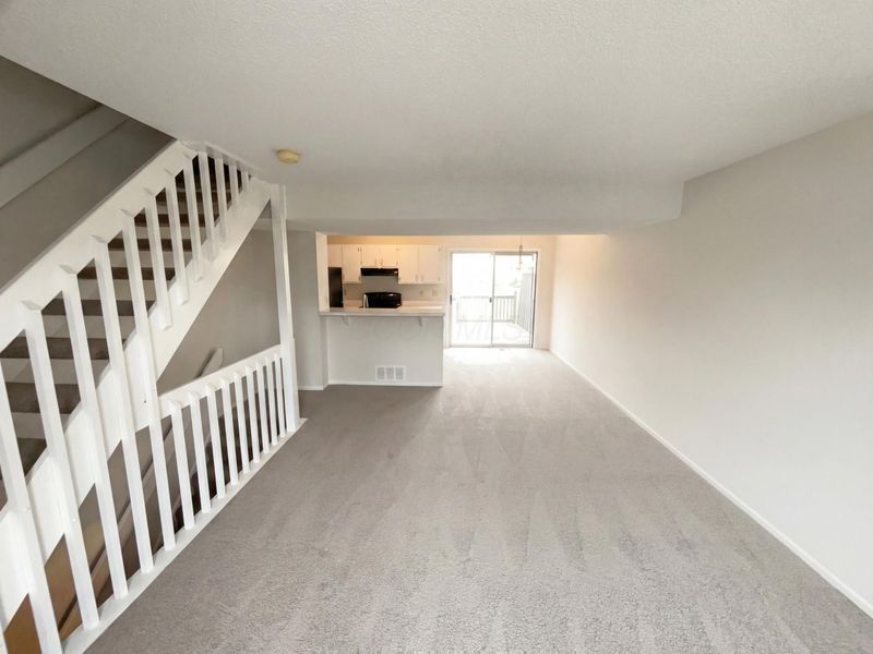 5083 Singleton Drive, Unit 33B, Hilliard, OH 43026 Photo 10