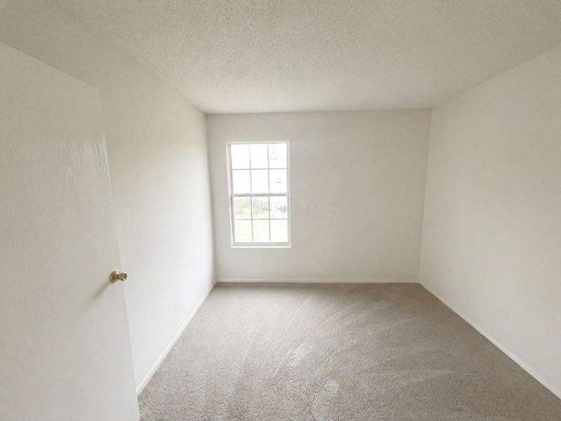 5083 Singleton Drive, Unit 33B, Hilliard, OH 43026 Photo 9