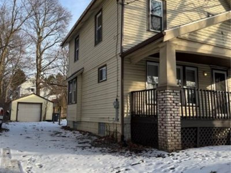 1235 Bellows Street, Akron, OH 44301 Photo 3