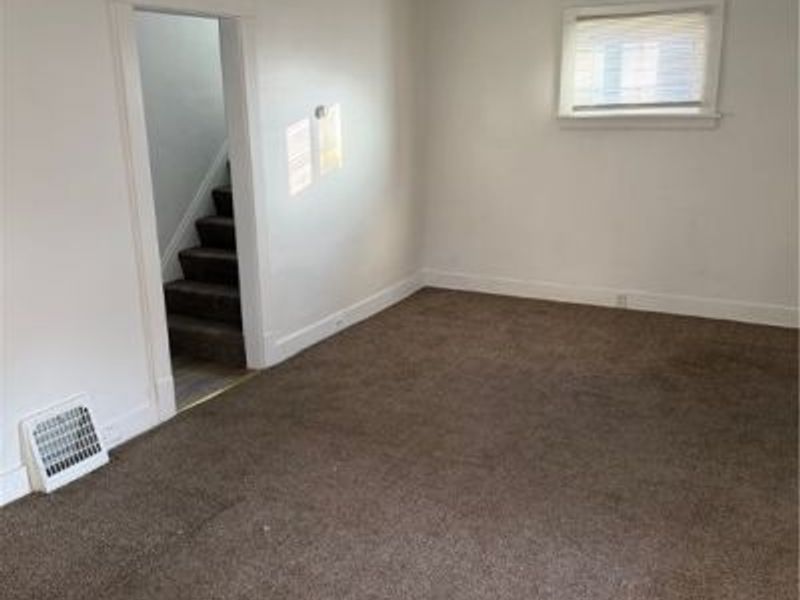 1235 Bellows Street, Akron, OH 44301 Photo 6