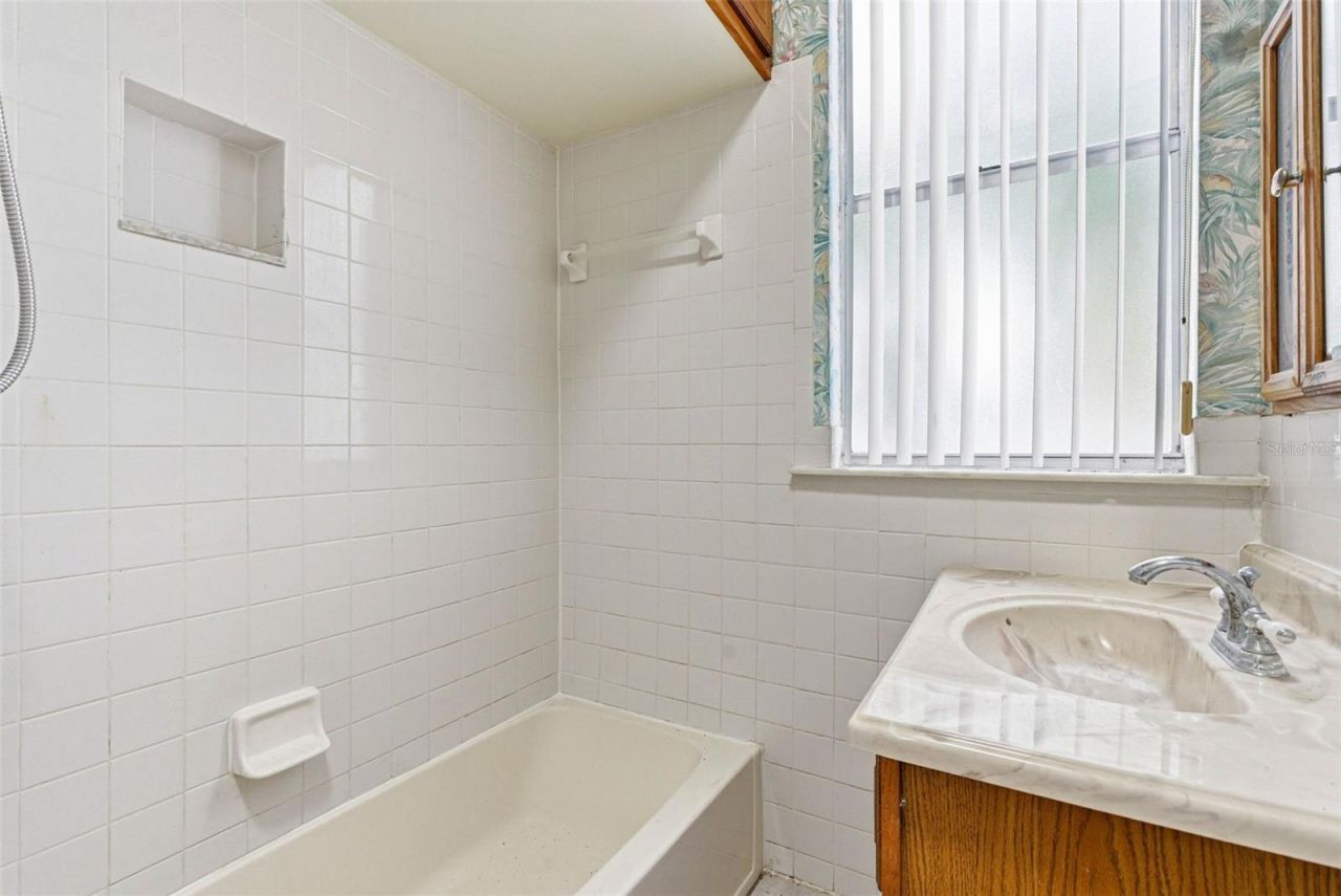 1706 4th Avenue E, Bradenton, FL 34208 Photo