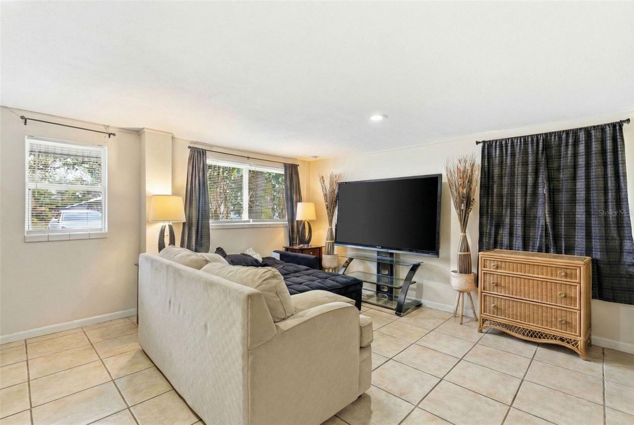 1706 4th Avenue E, Bradenton, FL 34208 Photo