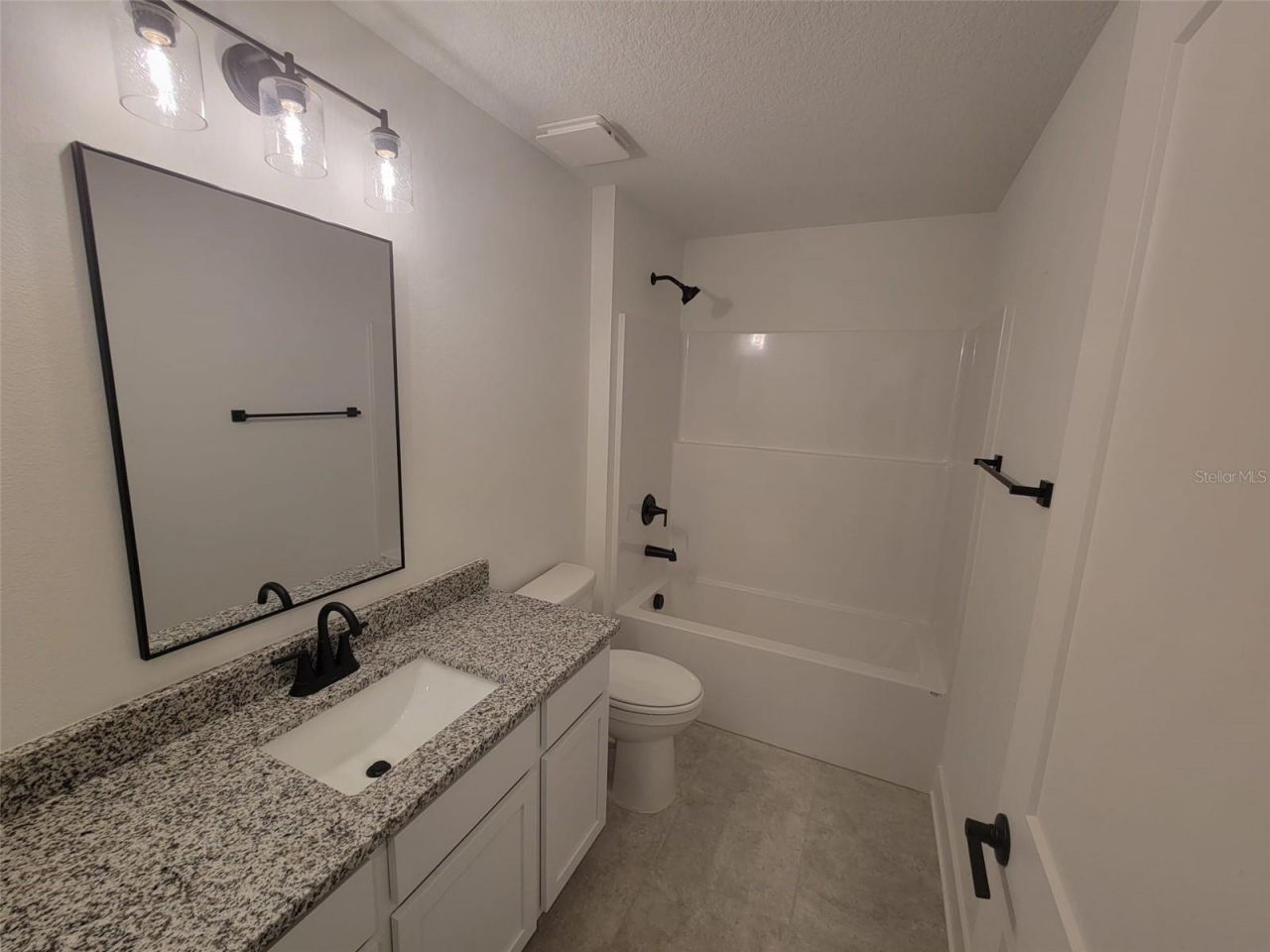 271 Verny Grove Lane, Leesburg, FL 34748 Photo