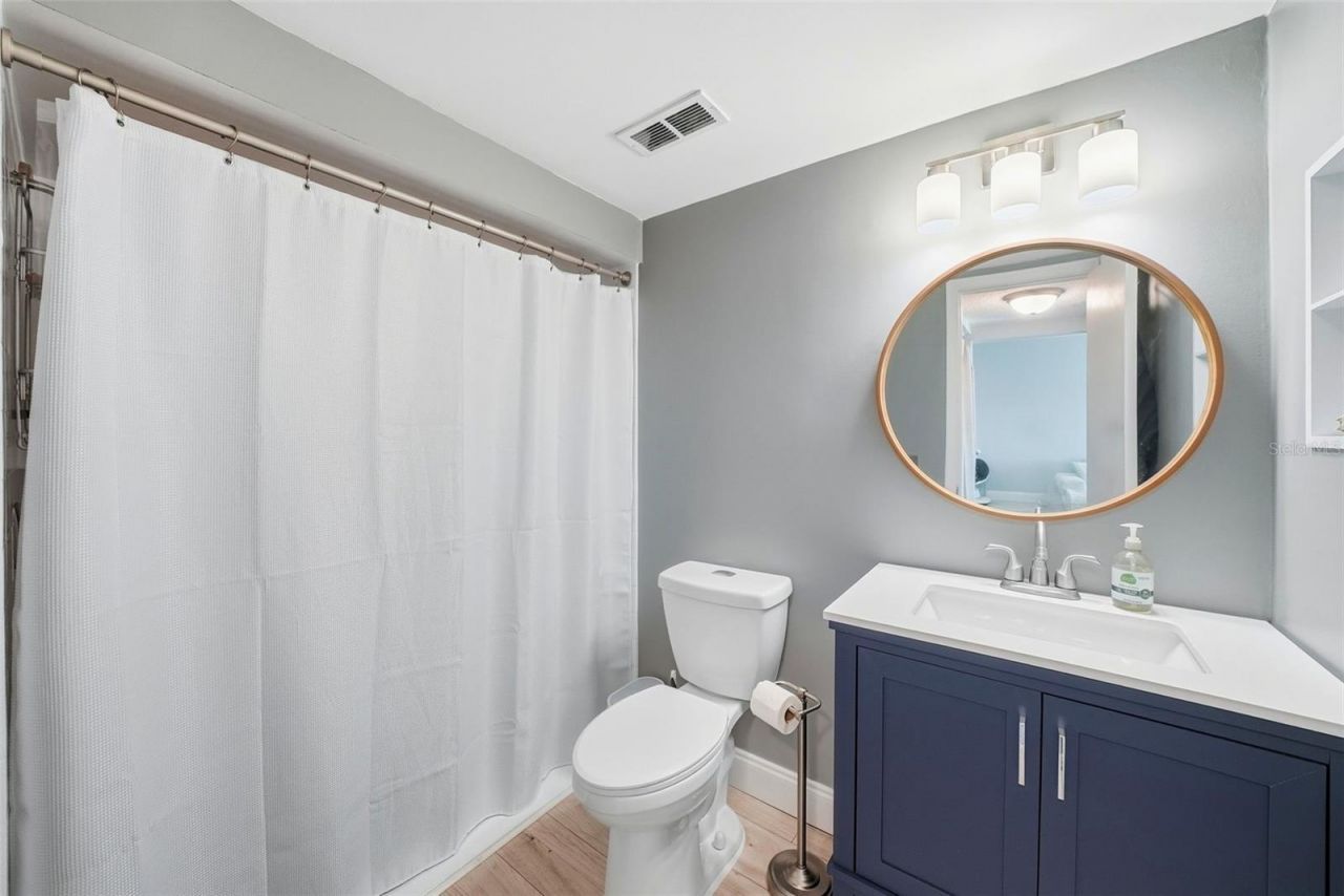 6260 Sun Boulevard, Unit 4, Saint Petersburg, FL 33715 Photo