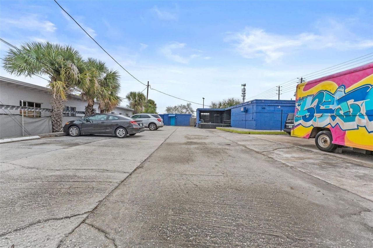 701 49th Street S, Gulfport, FL 33707 Photo