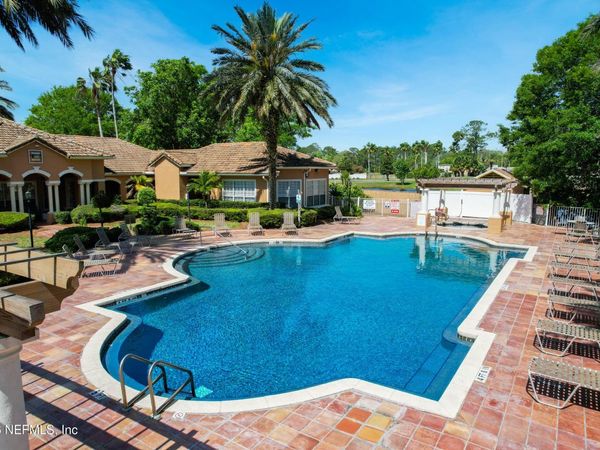 615 FAIRWAY Drive, Unit 202, St. Augustine, FL 32084