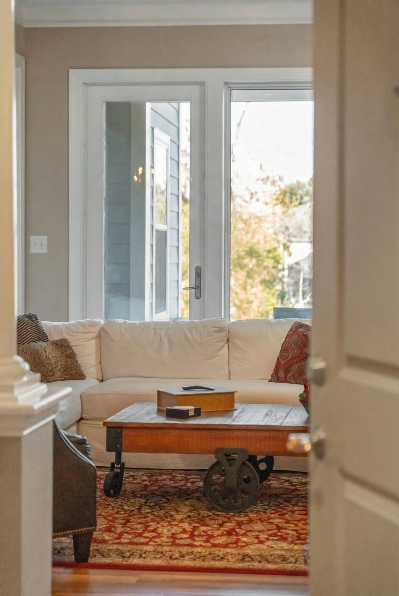 200 River Landing Drive Photo 3