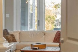 200 River Landing Drive photo 4