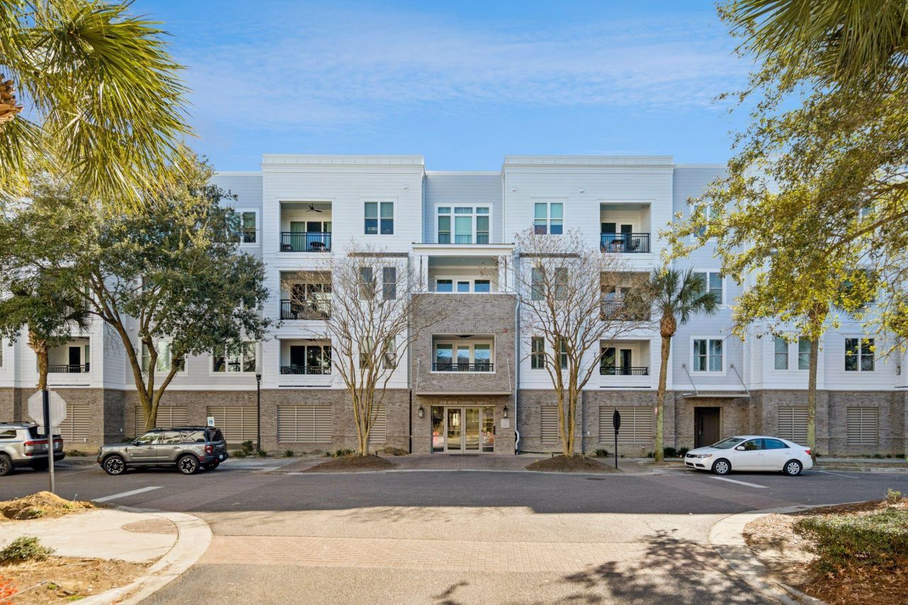 200 River Landing Drive Photo 40