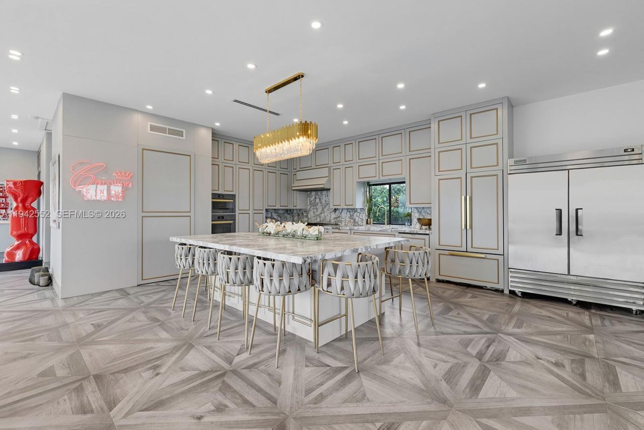 8005 Noremac Ave, Miami Beach, FL 33141 Photo