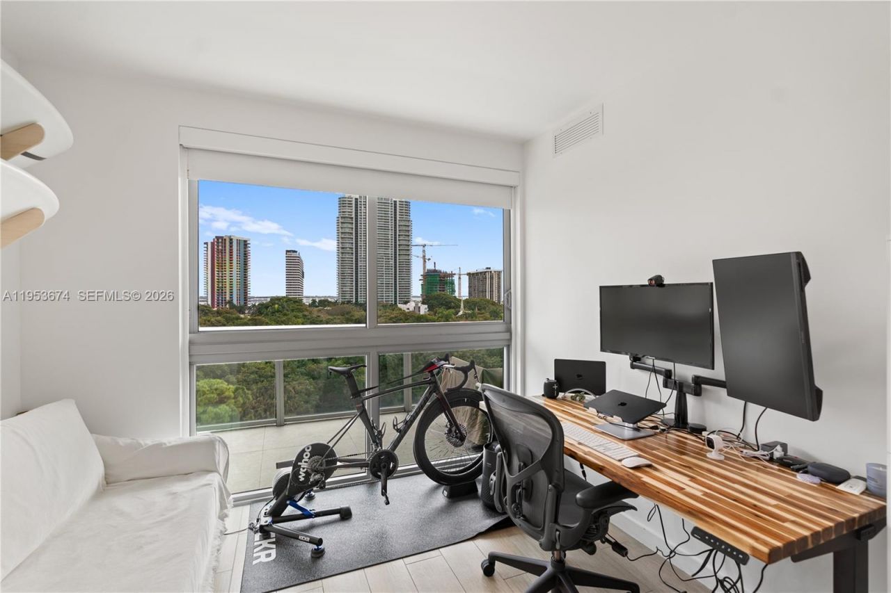1600 SW 1st Ave, Unit 807, Miami, FL 33129 Photo