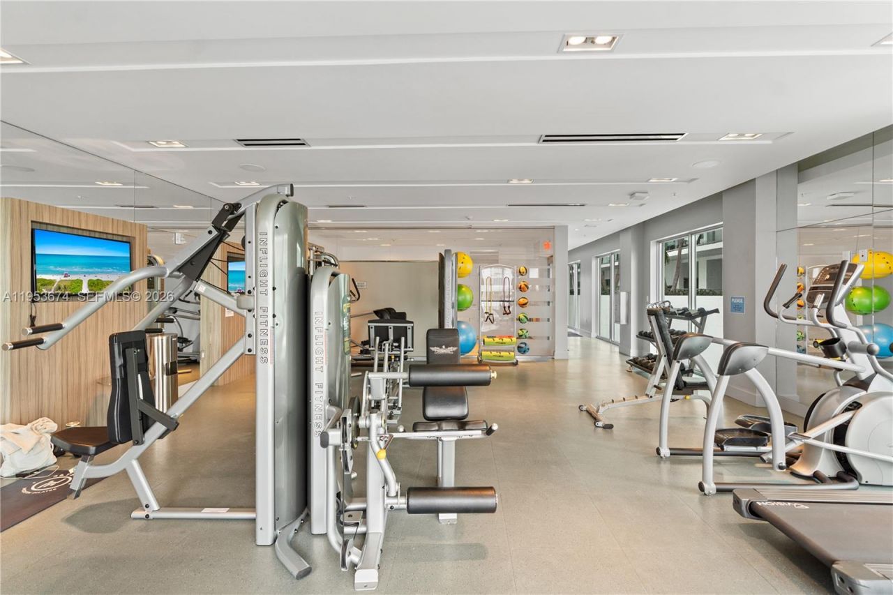 1600 SW 1st Ave, Unit 807, Miami, FL 33129 Photo