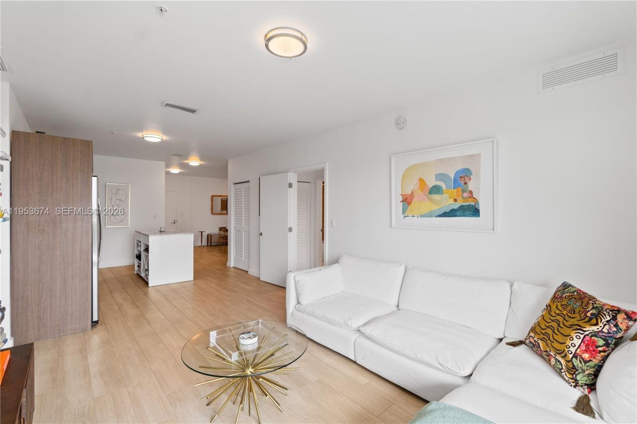 1600 SW 1st Ave, Unit 807, Miami, FL 33129 Photo