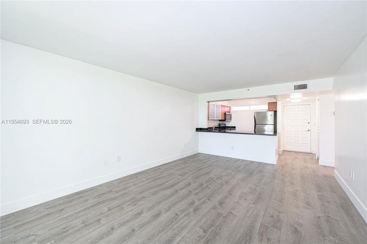 650 NE 64th St , Unit G510, Miami, FL 33138 Photo