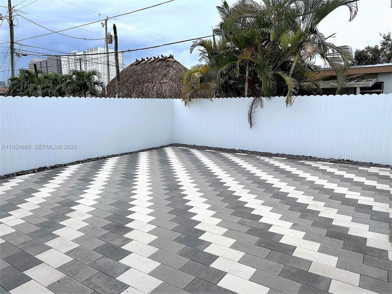 11230 SW 5th St , Unit 1, Sweetwater, FL 33174 Photo