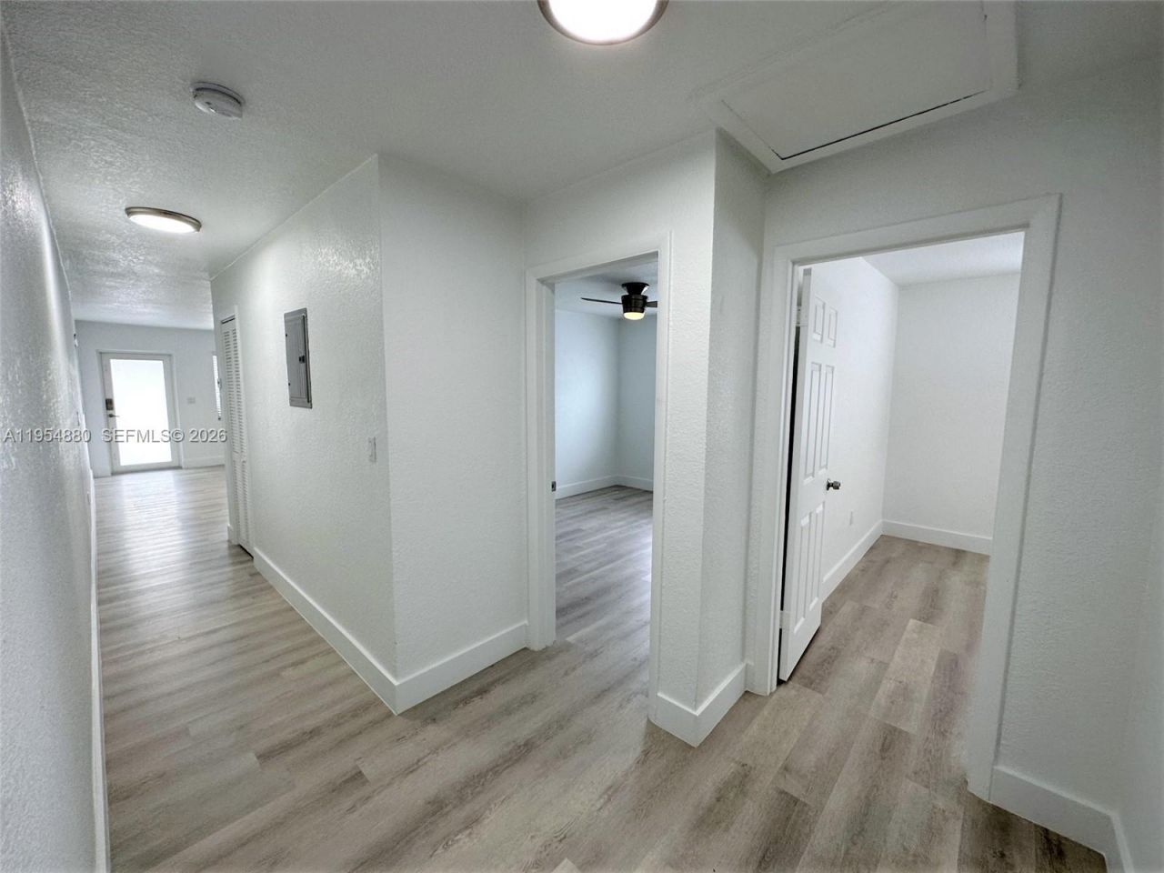 11230 SW 5th St , Unit 1, Sweetwater, FL 33174 Photo