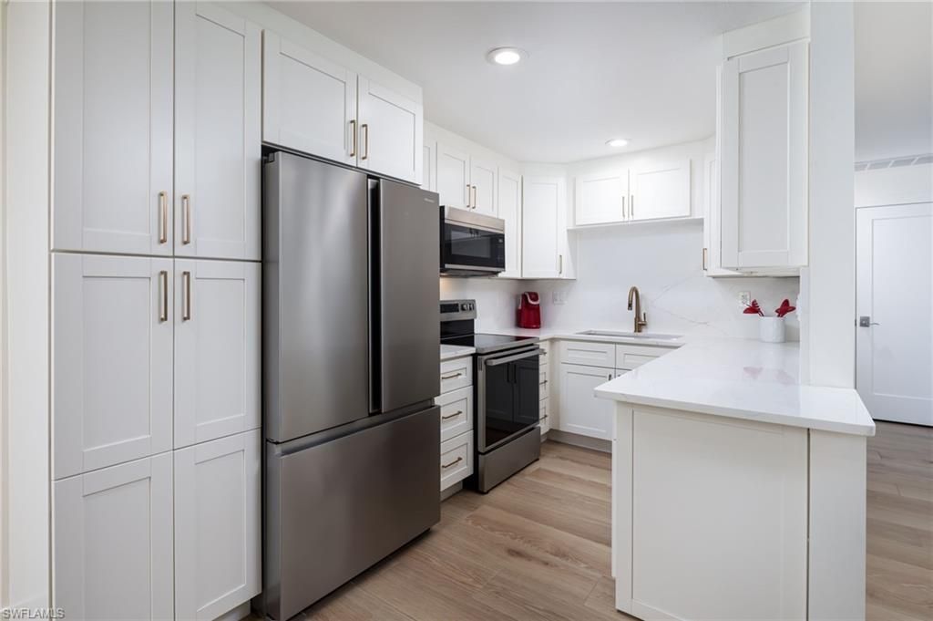 1595 Curlew Ave, Unit 4, Naples, FL 34102 Photo