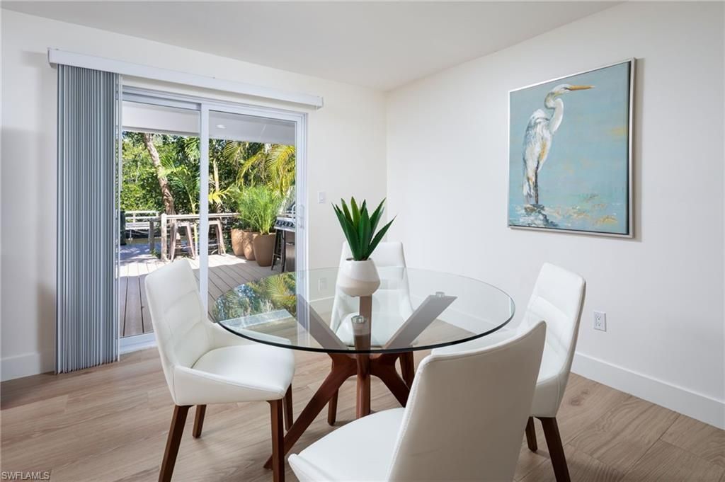 1595 Curlew Ave, Unit 4, Naples, FL 34102 Photo