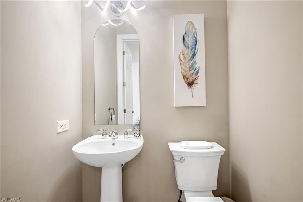 13034 Pennington Pl, Unit 201, Fort Myers, FL 33913 Photo