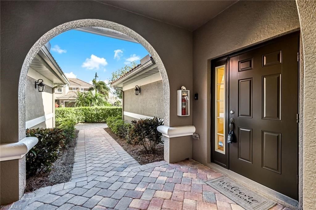 13034 Pennington Pl, Unit 201, Fort Myers, FL 33913 Photo