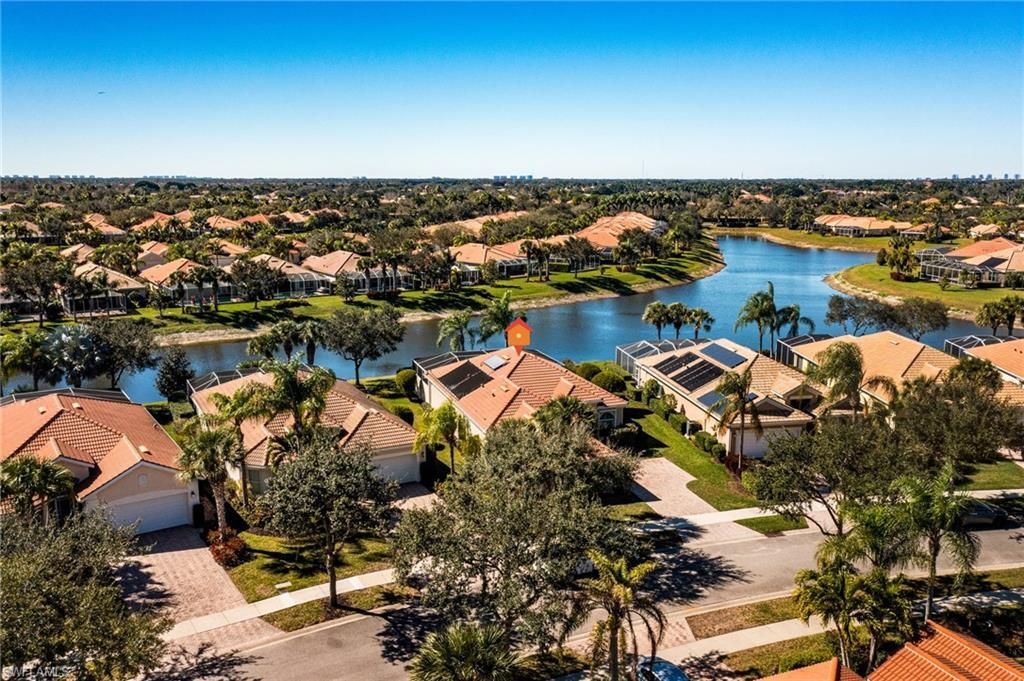 28558 Guinivere Way, Bonita Springs, FL 34135 Photo