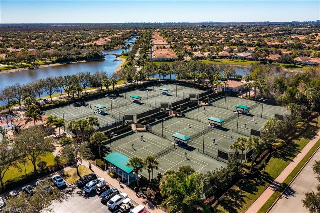 28558 Guinivere Way, Bonita Springs, FL 34135 Photo