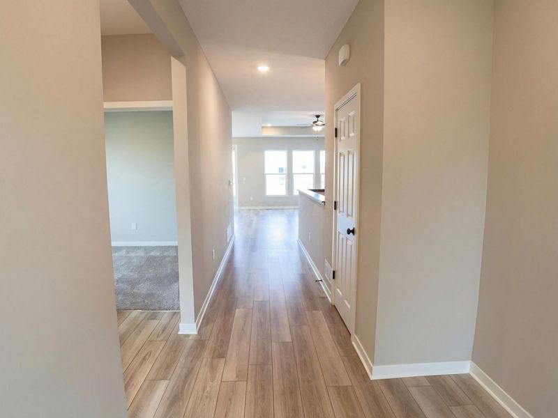 7942 Griffin Drive, Reynoldsburg, OH 43068 Photo 12