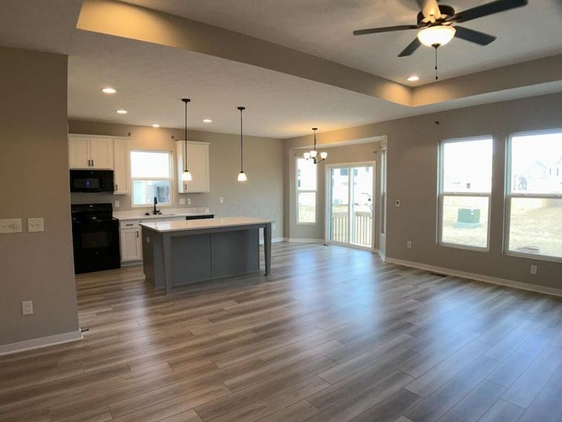 7942 Griffin Drive, Reynoldsburg, OH 43068 Photo 3