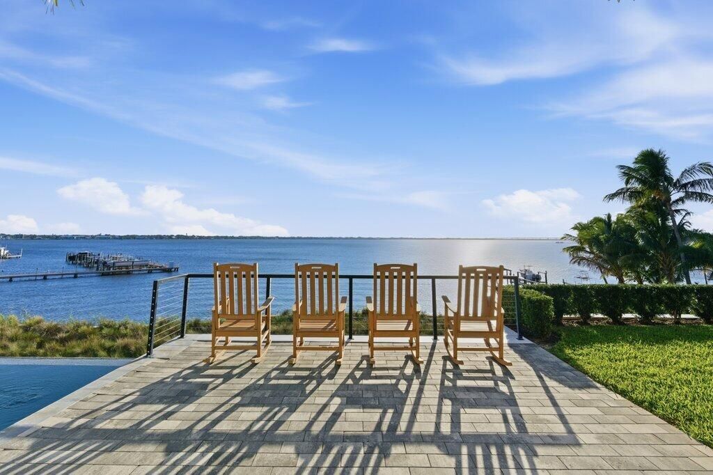 1271 NE Langford Lane, Jensen Beach, FL 34957 Photo