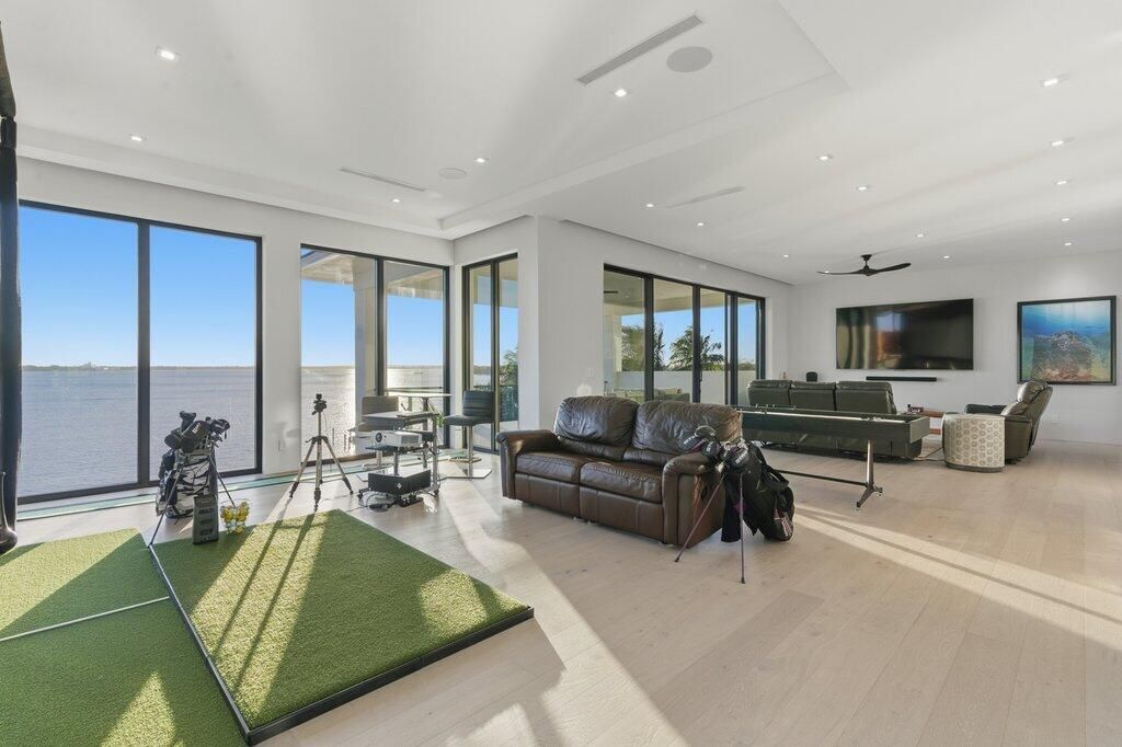 1271 NE Langford Lane, Jensen Beach, FL 34957 Photo