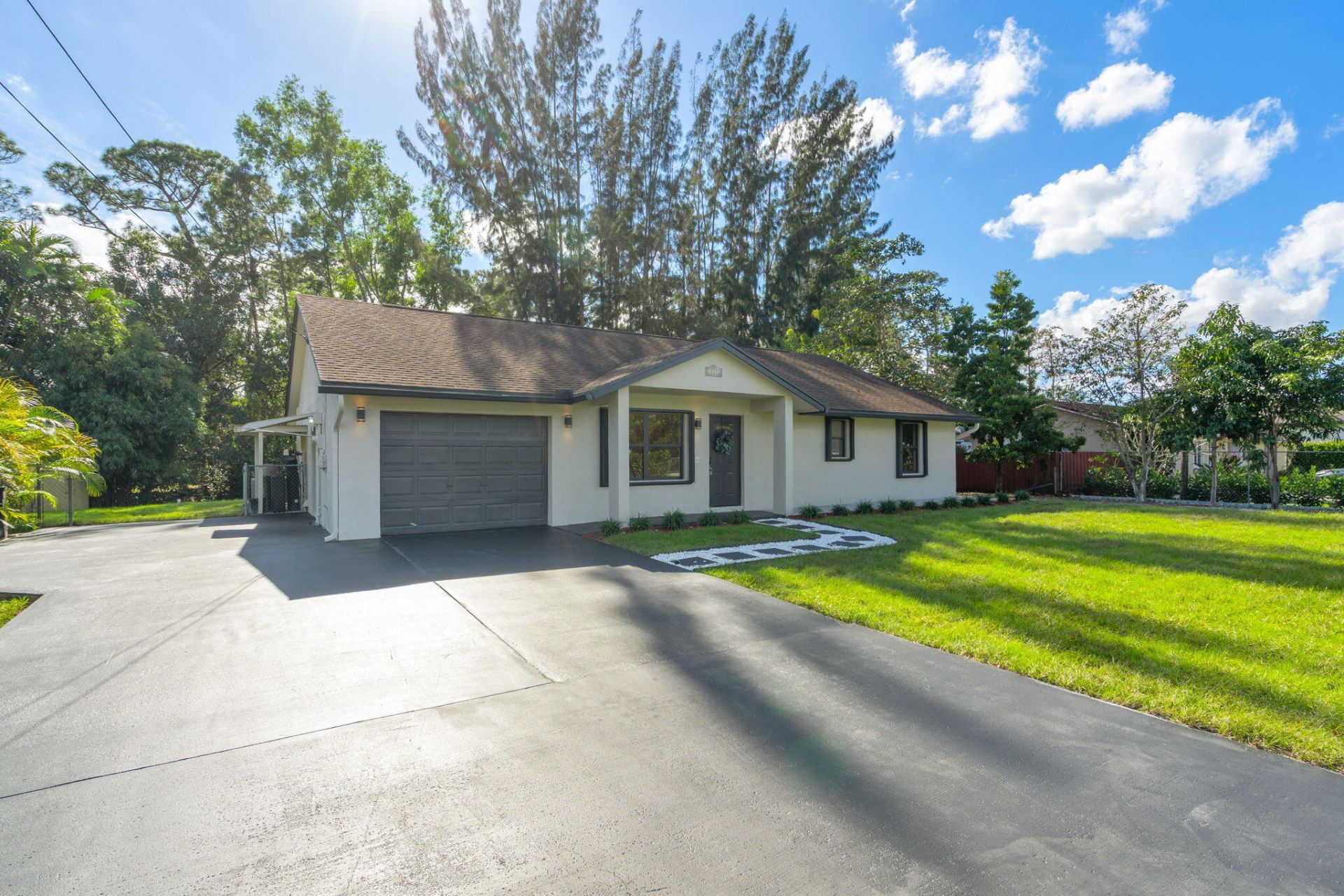 15438 Los Angeles Drive, Loxahatchee Groves, FL 33470 Photo