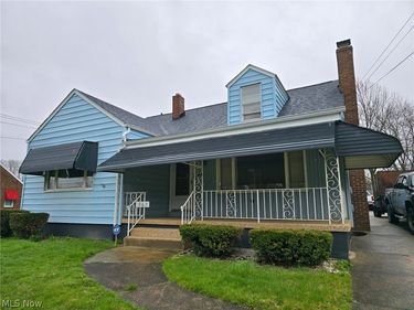 369 6th Street, Campbell, OH 44405