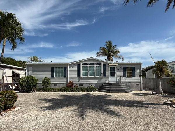 220 Taylor Drive, KEY LARGO, FL 33037