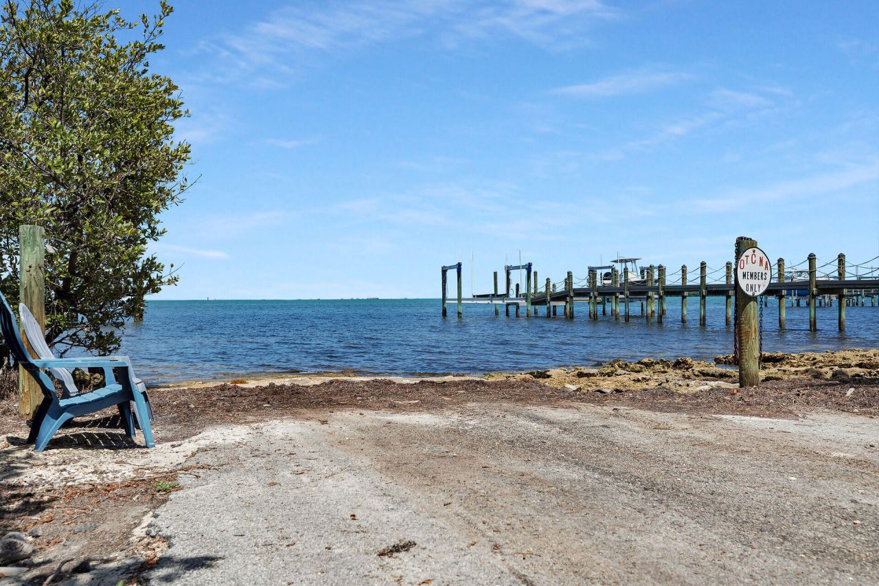 129 Tavern Drive, Tavernier, FL 33070 Photo