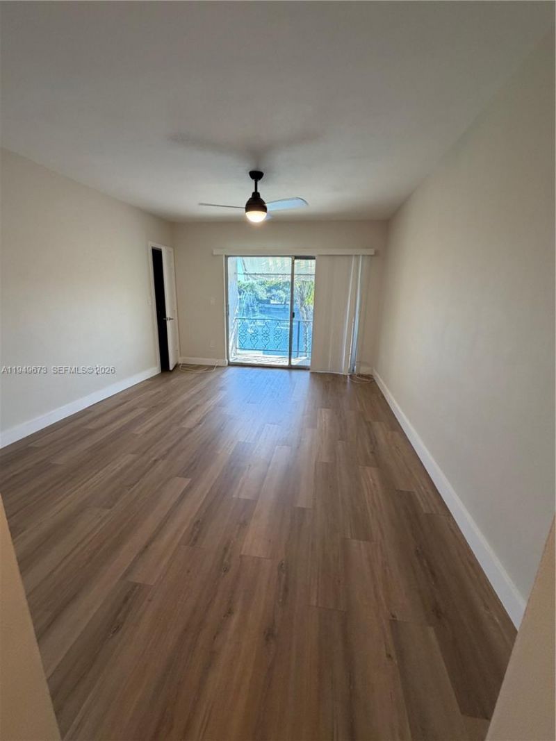 7216 Jacaranda Ln, Miami Lakes, FL 33014 Photo