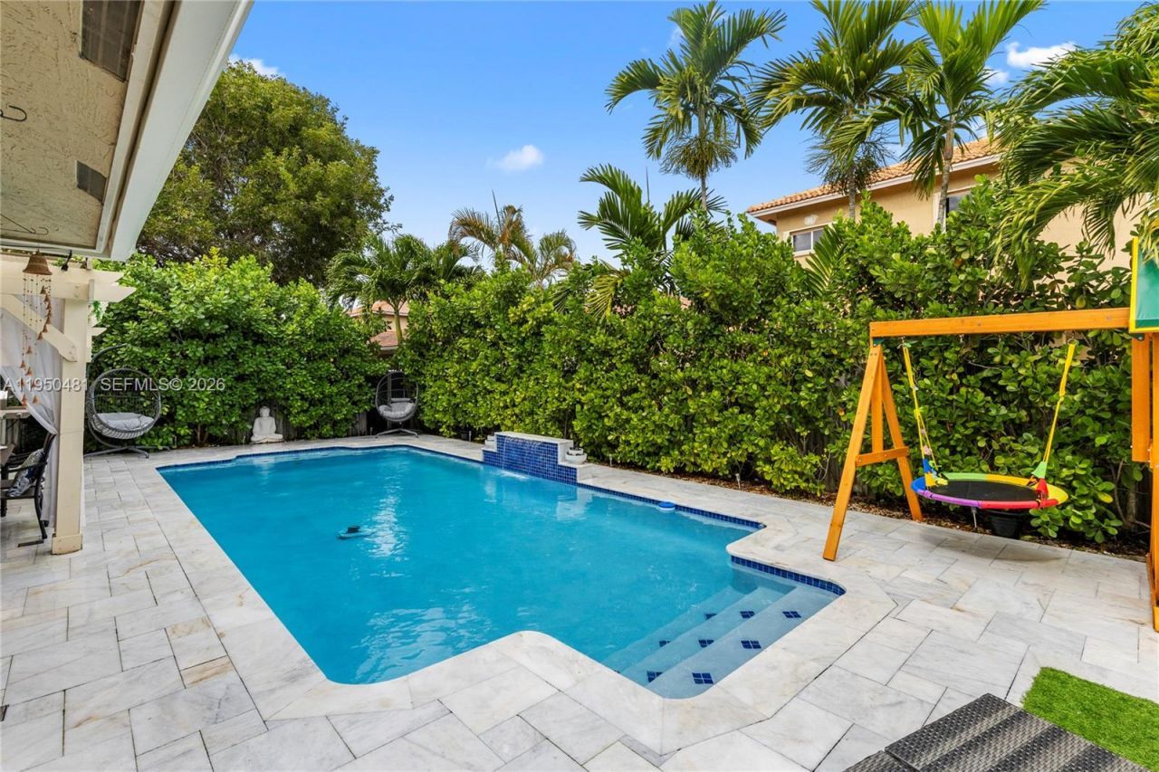 14051 SW 32nd St, Miramar, FL 33027 Photo