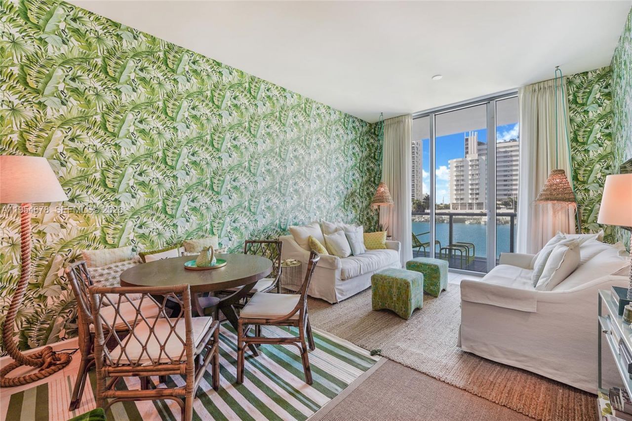 7928 East Drive , Unit 303, North Bay Village, FL 33141 Photo