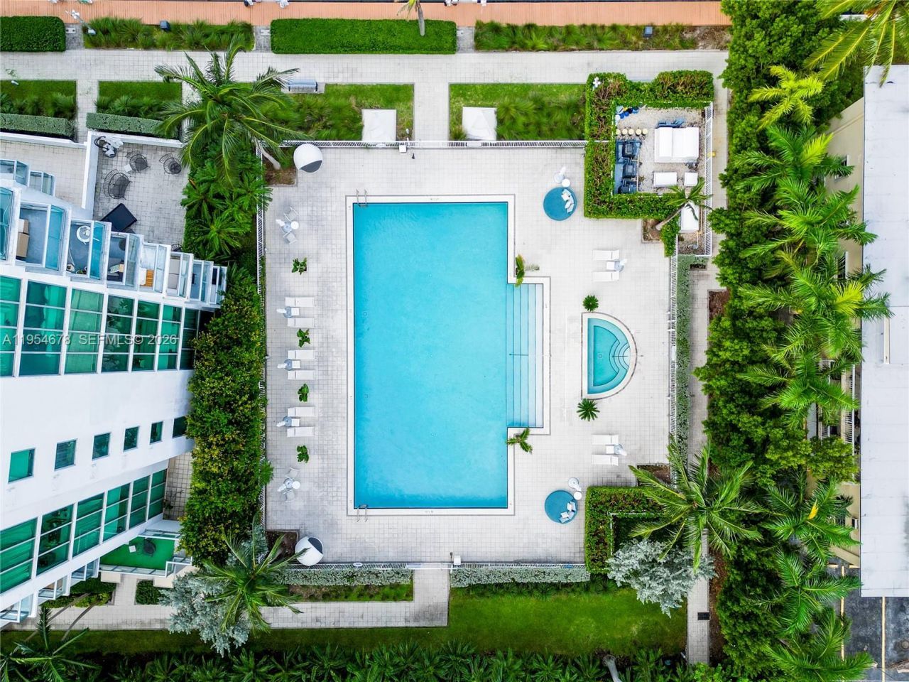 7928 East Drive , Unit 303, North Bay Village, FL 33141 Photo