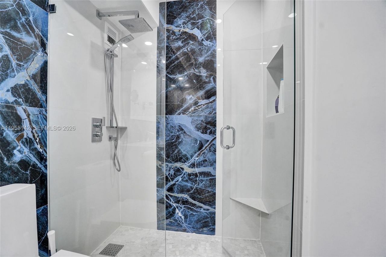 111 Briny Ave, Unit 25-10, Pompano Beach, FL 33062 Photo