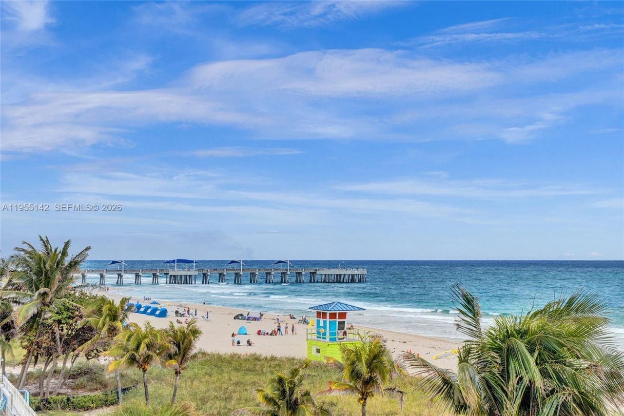 111 Briny Ave, Unit 25-10, Pompano Beach, FL 33062 Photo