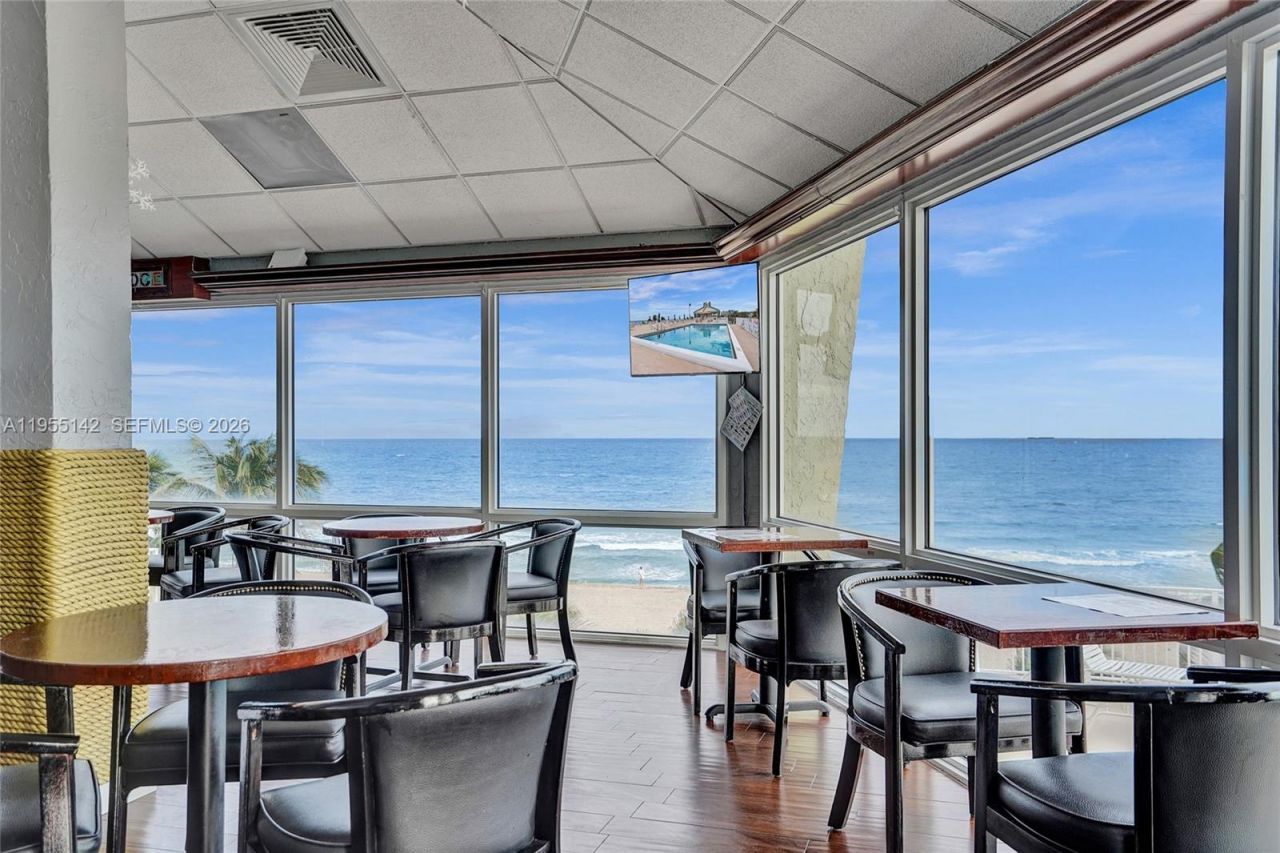 111 Briny Ave, Unit 25-10, Pompano Beach, FL 33062 Photo