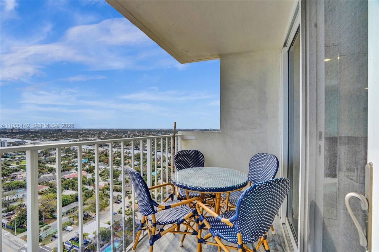 111 Briny Ave, Unit 25-10, Pompano Beach, FL 33062 Photo