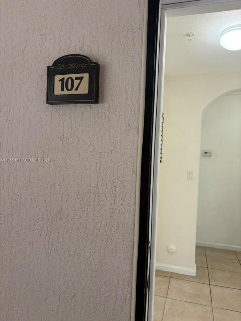 11601 NW 89th St, Unit 107, Doral, FL 33178 Photo