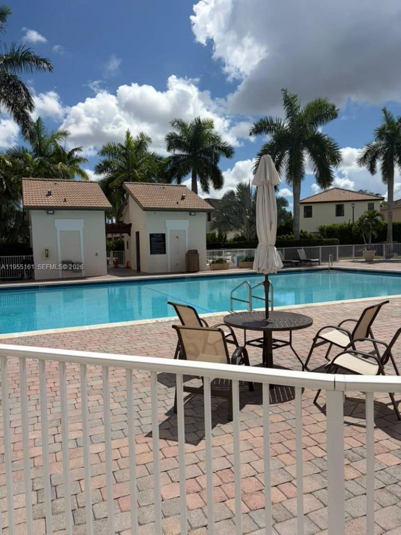 11601 NW 89th St, Unit 107, Doral, FL 33178 Photo