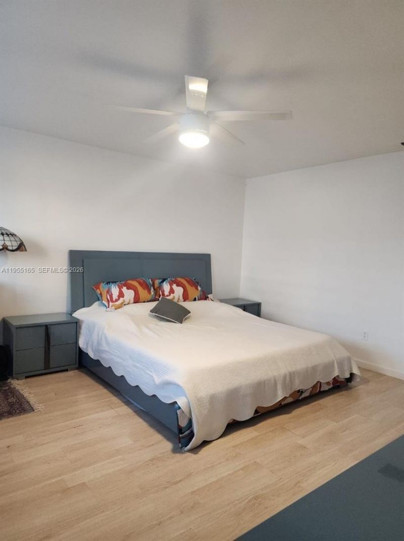 11960 NE 19th Dr, Unit 10, North Miami, FL 33181 Photo