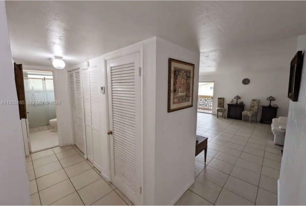 11960 NE 19th Dr, Unit 10, North Miami, FL 33181 Photo