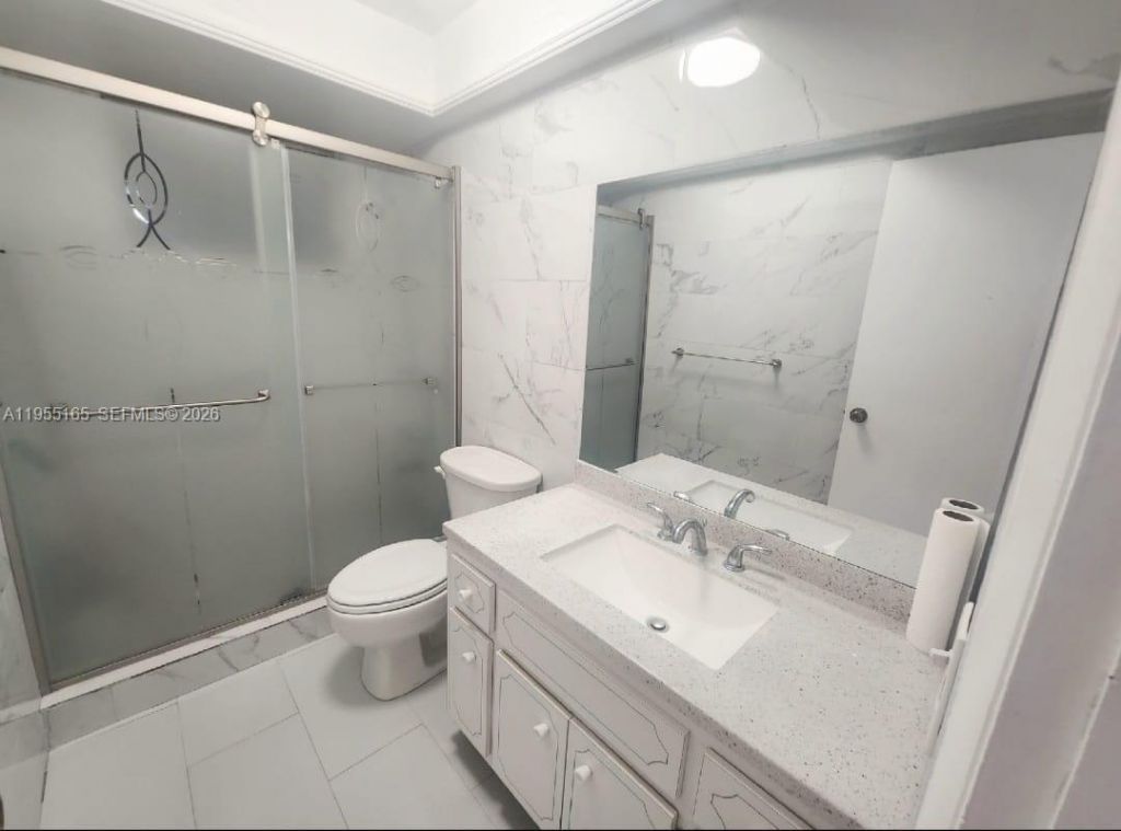 11960 NE 19th Dr, Unit 10, North Miami, FL 33181 Photo